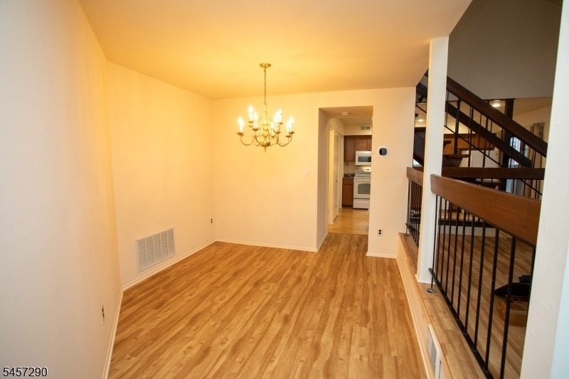 112 Bluebird Dr - Photo 13