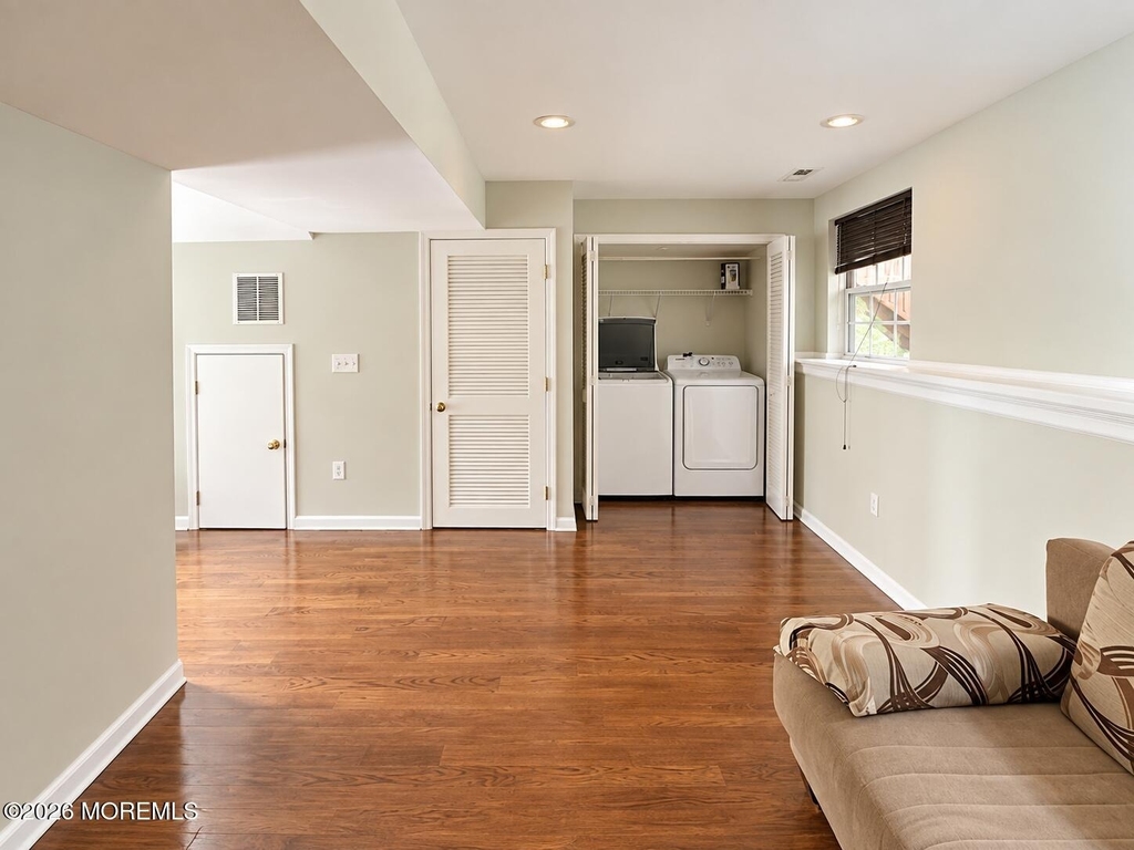 61 Saxton Road - Photo 4