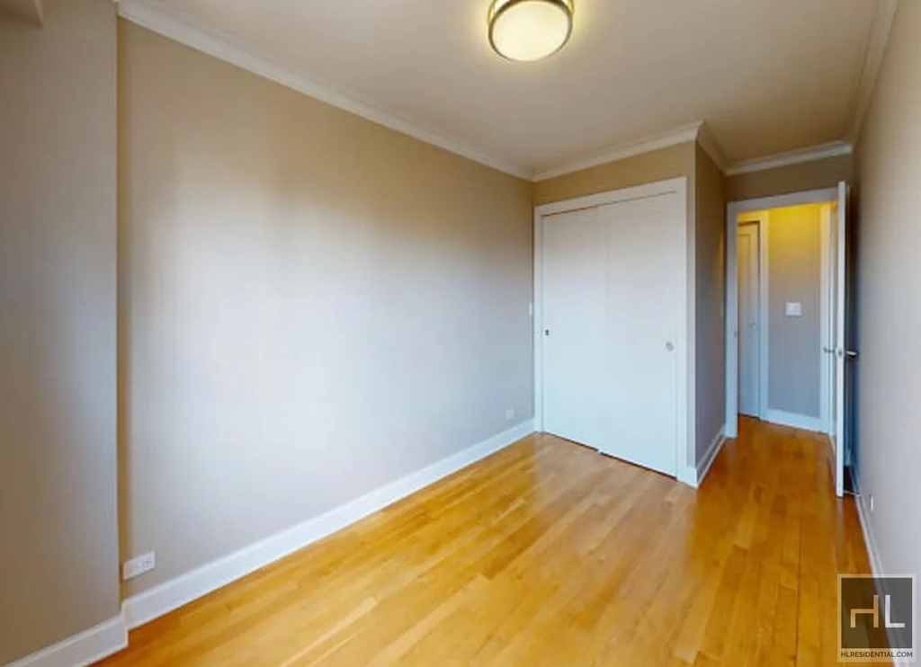 Harrison Street - Photo 9