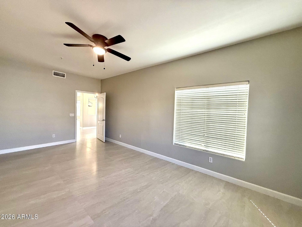 11815 E Clinton Street - Photo 7