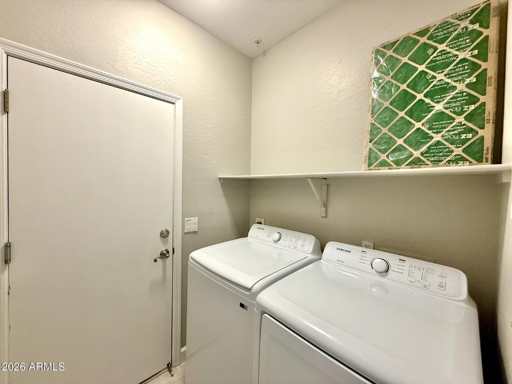 11815 E Clinton Street - Photo 11