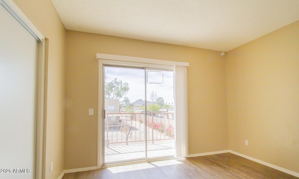 2802 E Monte Cristo Avenue - Photo 5