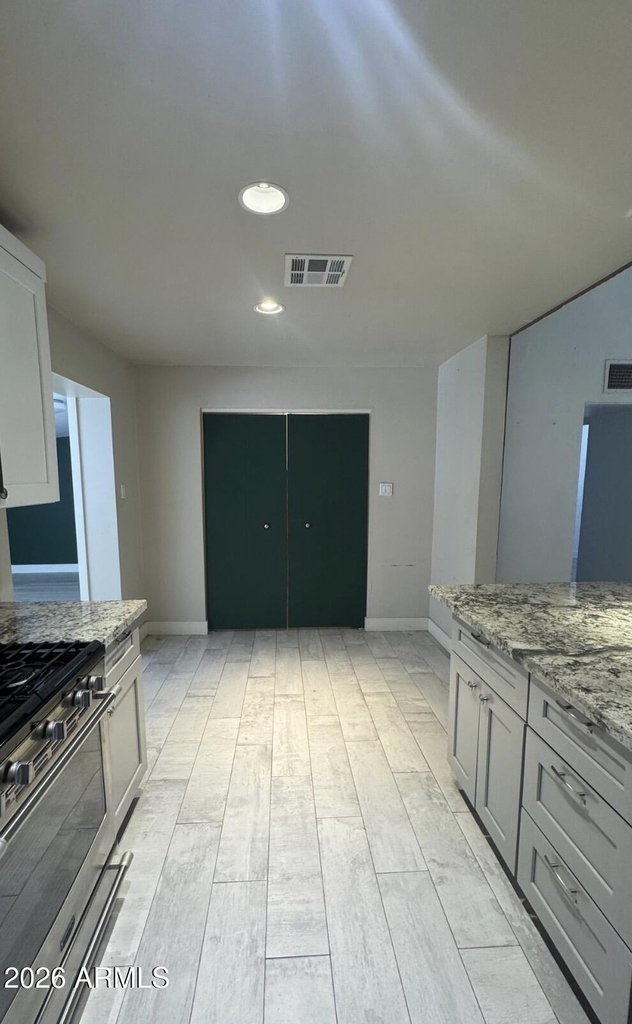2225 W Whitton Avenue - Photo 2