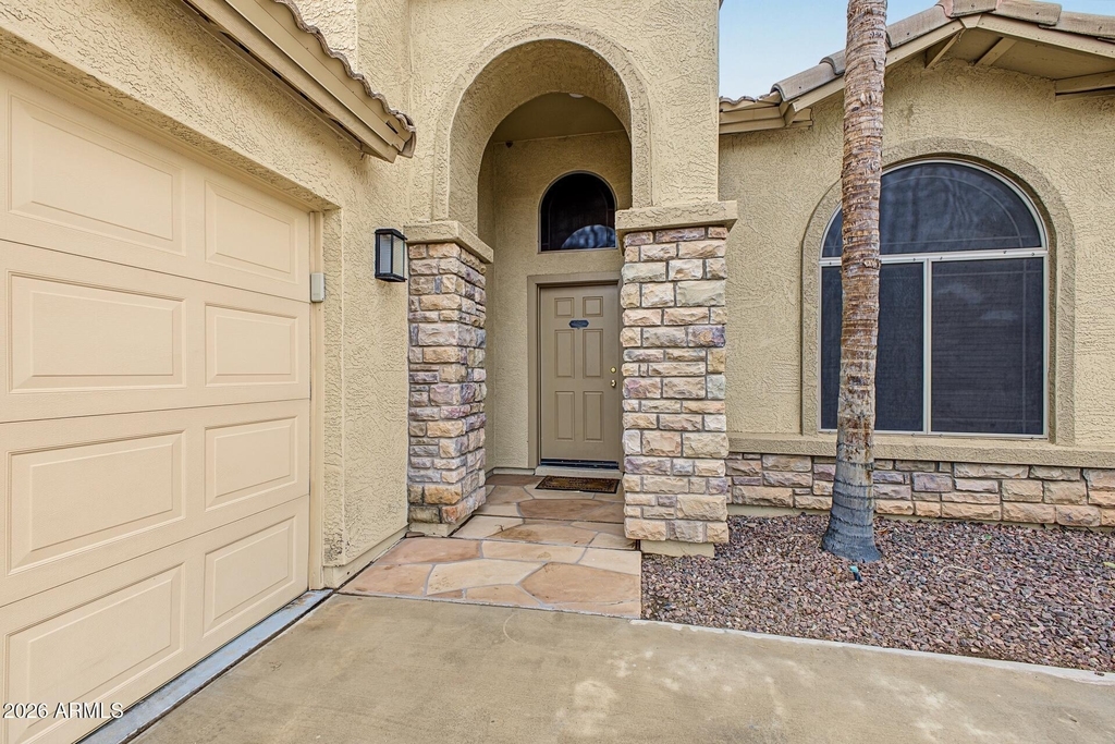 15523 W Central Street - Photo 2
