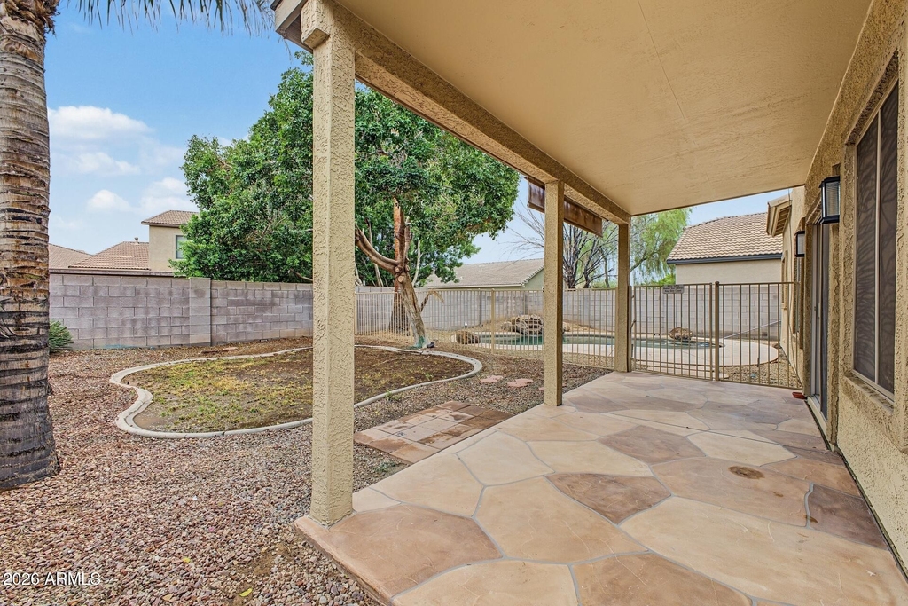 15523 W Central Street - Photo 39
