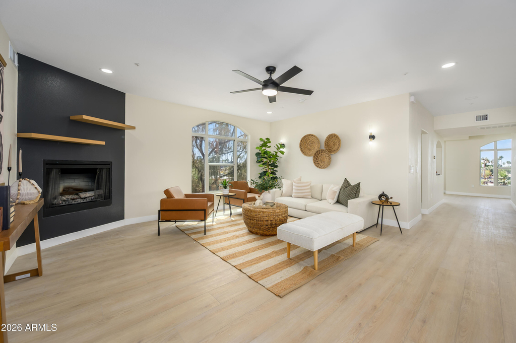 1081 W 1st Street - Photo 9