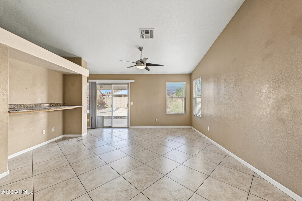 4008 W Bloomfield Road - Photo 9