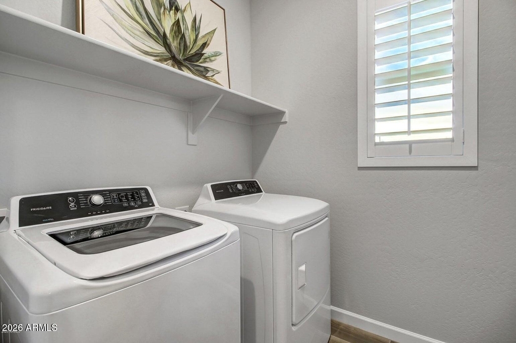 1825 N 43rd Terrace - Photo 9