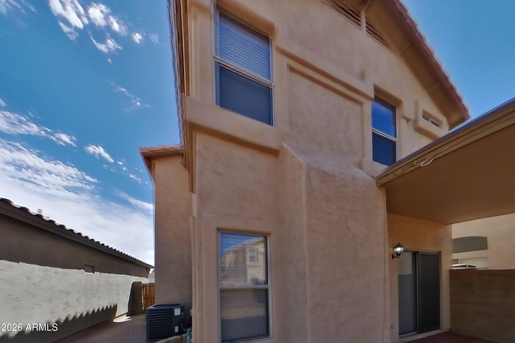 10508 W Coronado Road - Photo 14