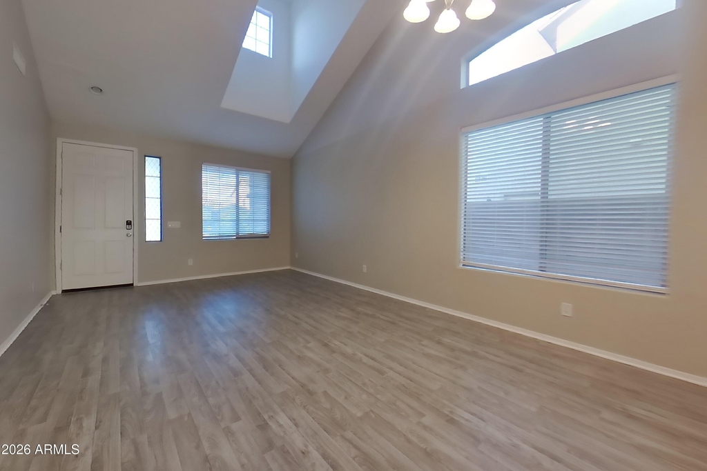 41618 W Avella Drive - Photo 2