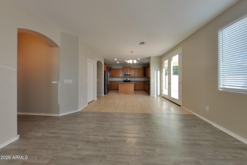 41618 W Avella Drive - Photo 4
