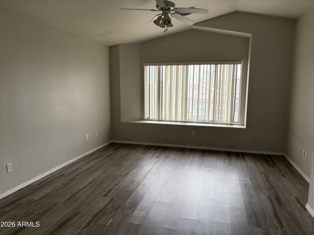128 W Oxford Lane - Photo 6