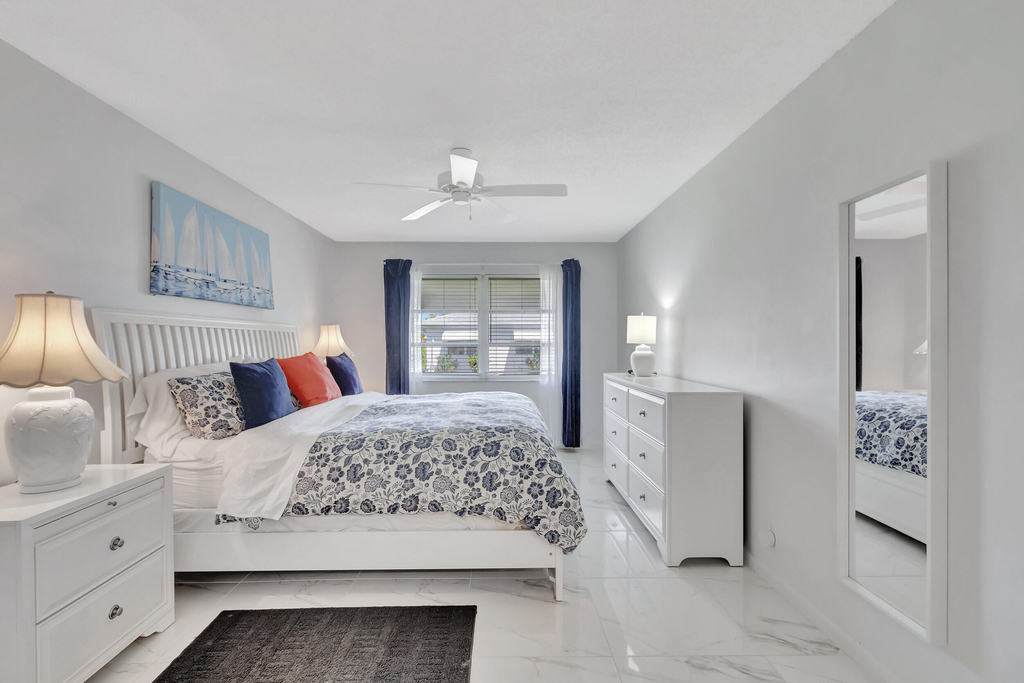 1182 S Drive Circle - Photo 10