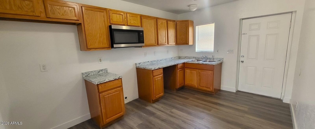2602 E Southgate Avenue - Photo 3