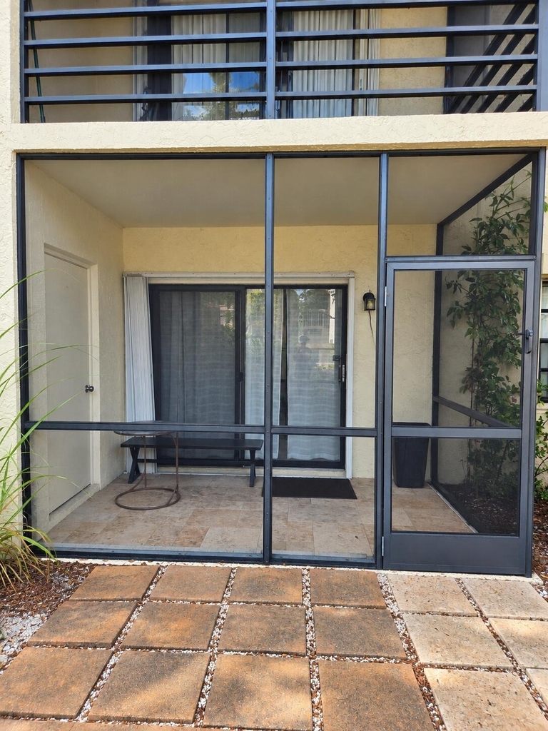 138 S Cypress Road - Photo 19