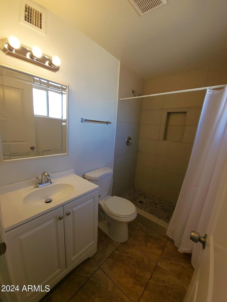 5714 W Virginia Avenue - Photo 9