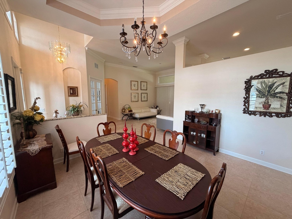 403 Nw Lyndhurst Court - Photo 9