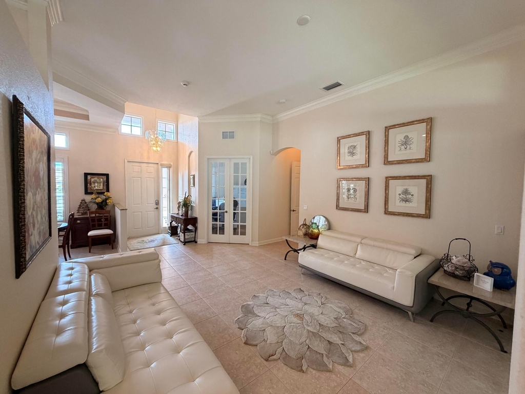 403 Nw Lyndhurst Court - Photo 5