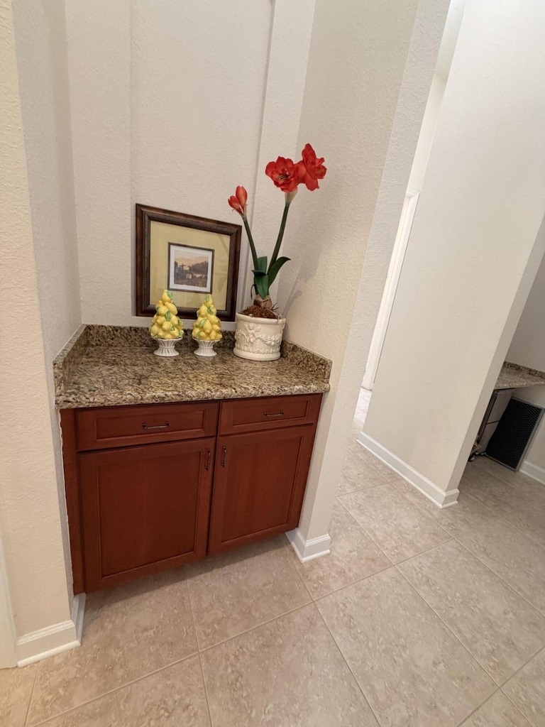 403 Nw Lyndhurst Court - Photo 25