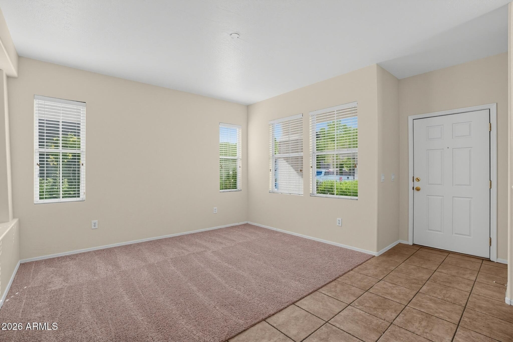 3026 W Ferruccio Place - Photo 5