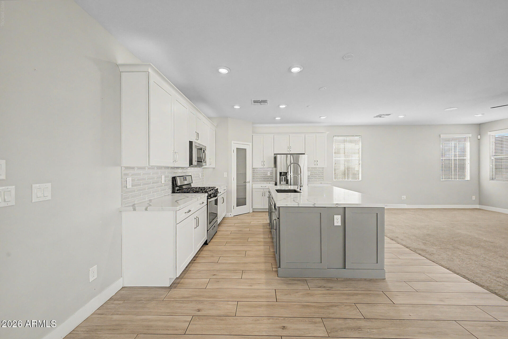 11466 S 176th Drive - Photo 9