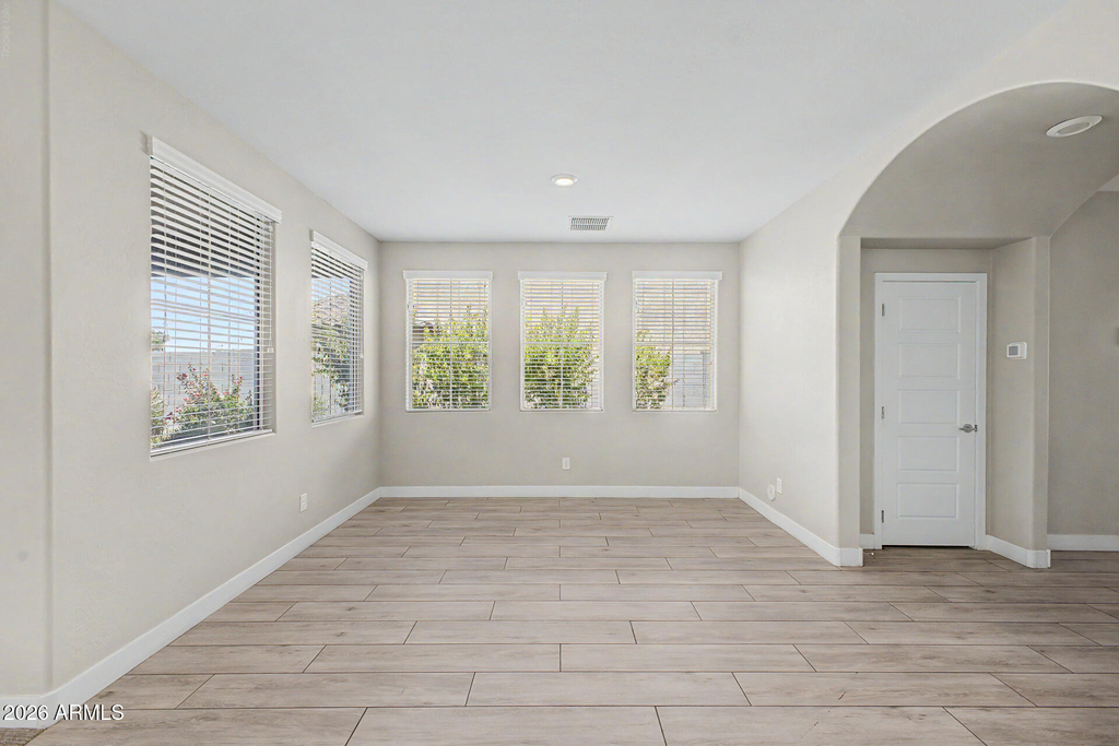 11466 S 176th Drive - Photo 10