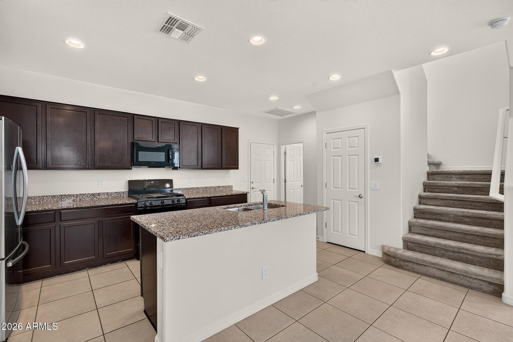1707 S 82nd Way - Photo 6