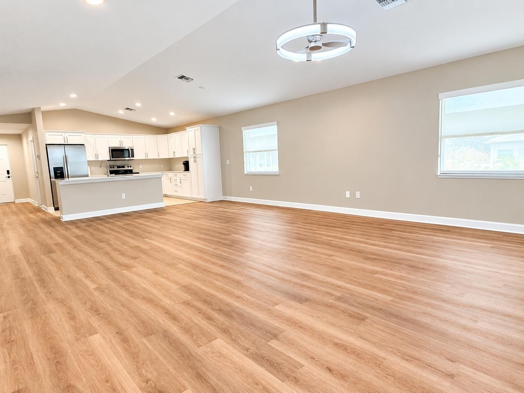 3 Palo Alto Lane - Photo 3