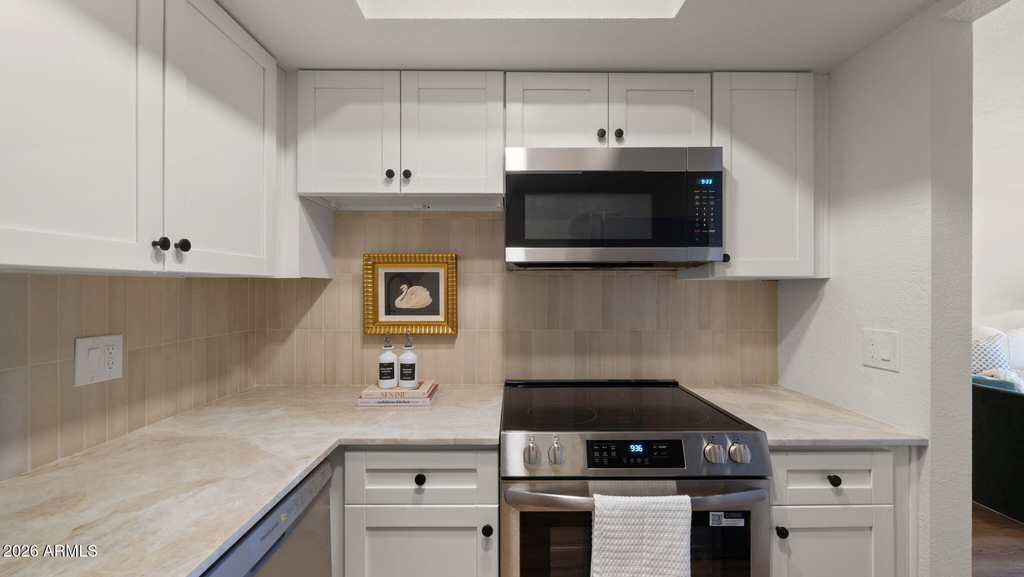 8649 E Royal Palm Road - Photo 7