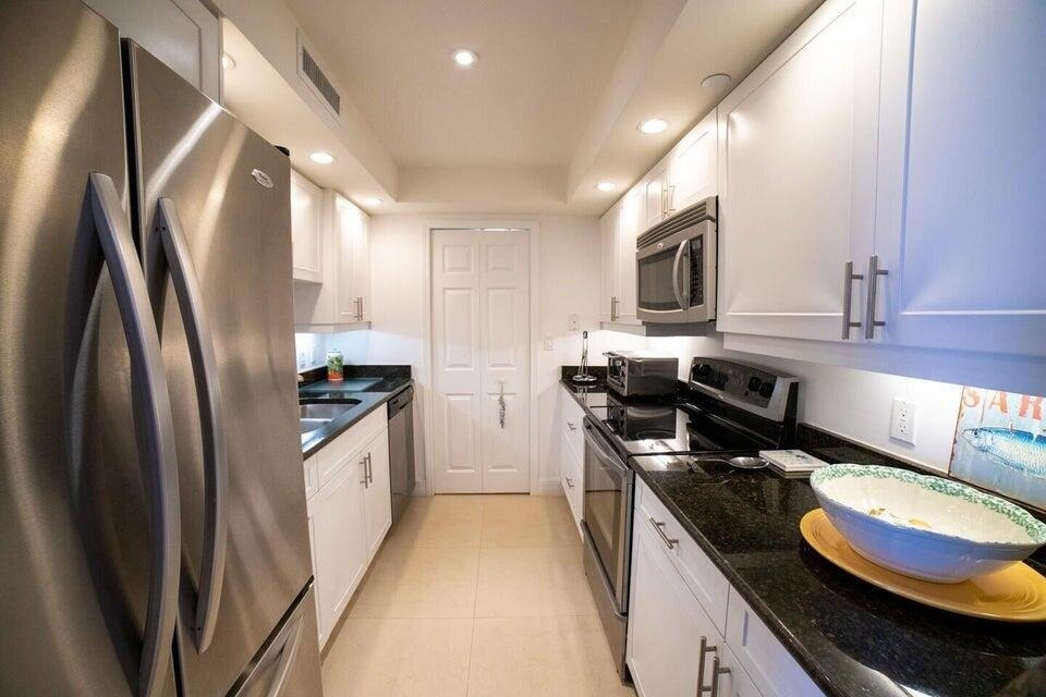 3000 N Ocean Drive N - Photo 4