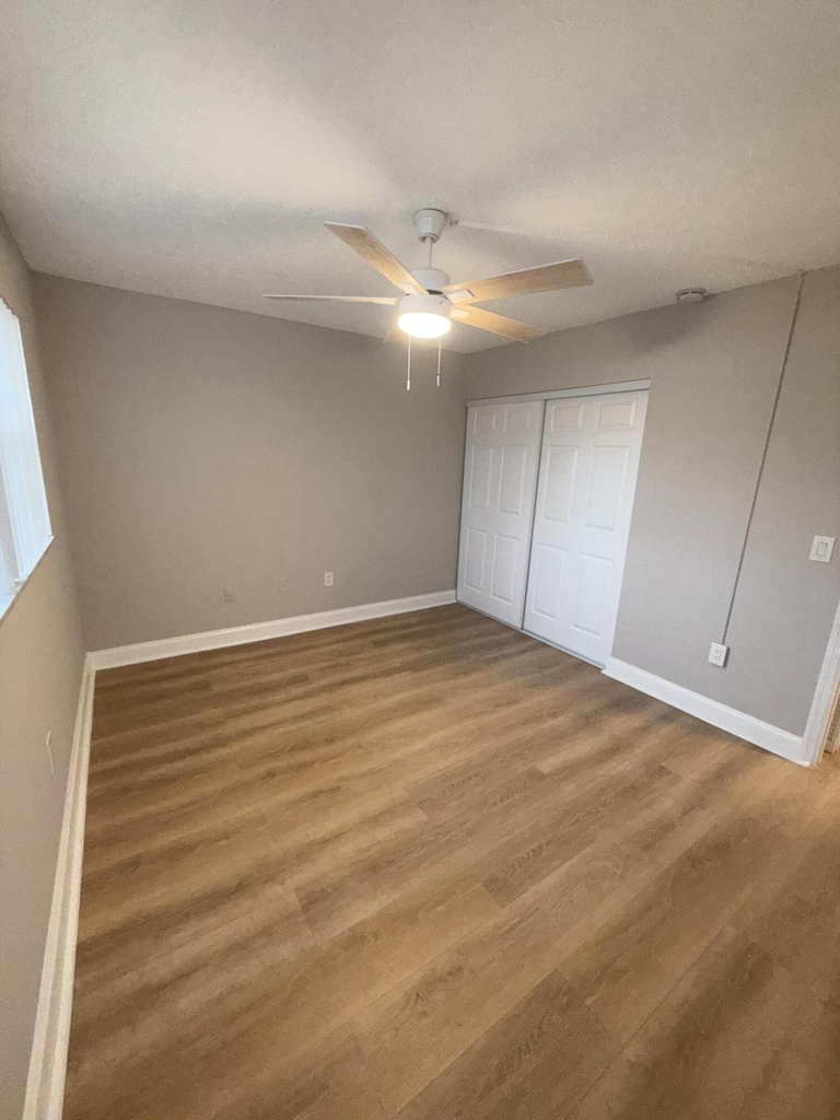 650 Sw 2nd Avenue - Photo 6