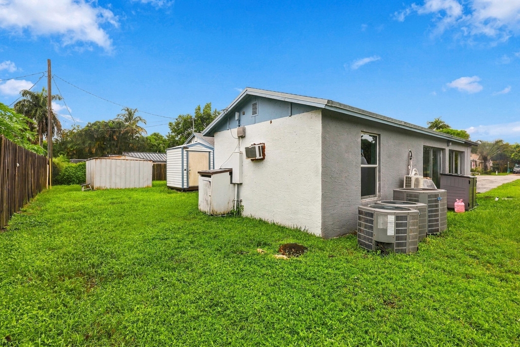 120 Pleasant Place - Photo 22