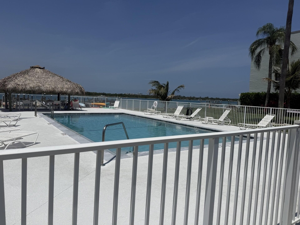 1300 Seaway Drive - Photo 24
