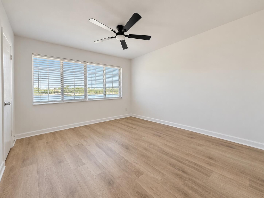 405 Southwind Drive - Photo 6