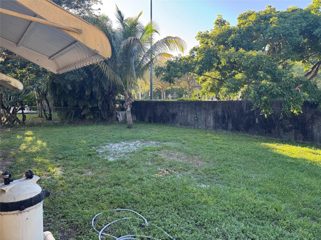 5691 Sw 1st Street - Photo 22