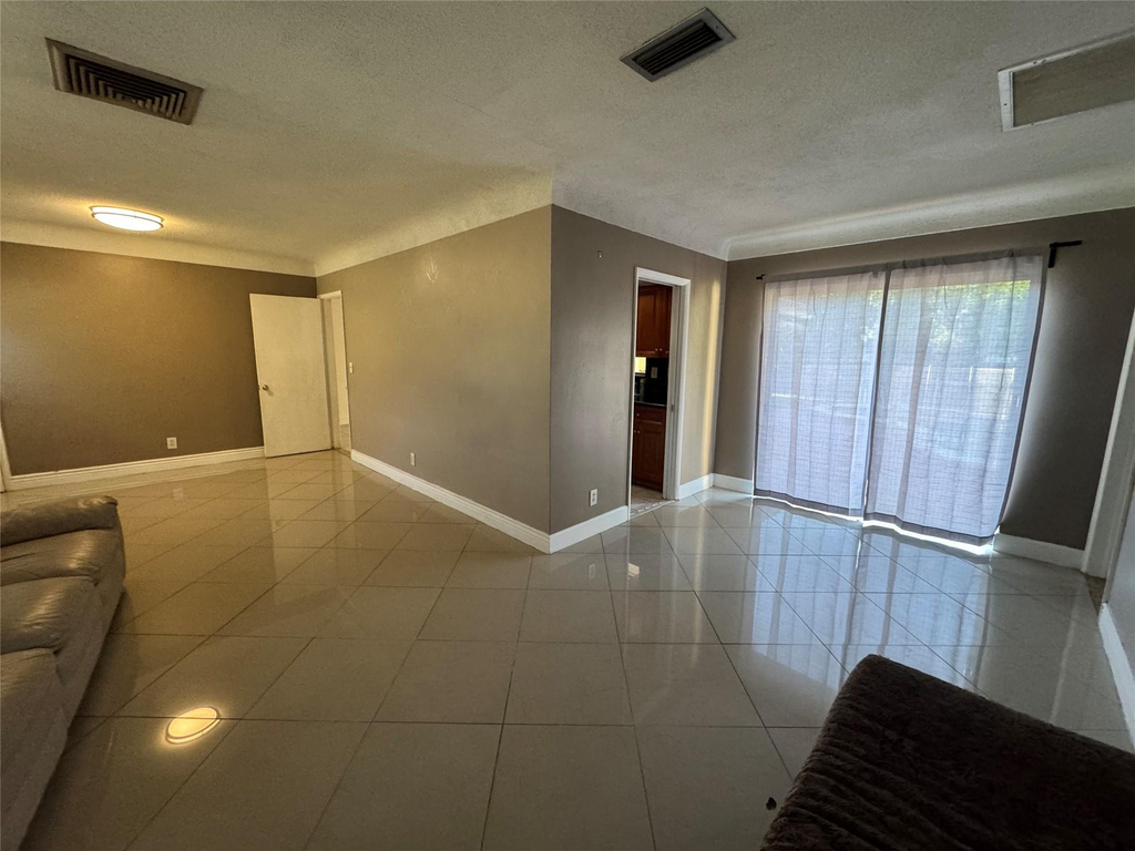 5691 Sw 1st Street - Photo 7