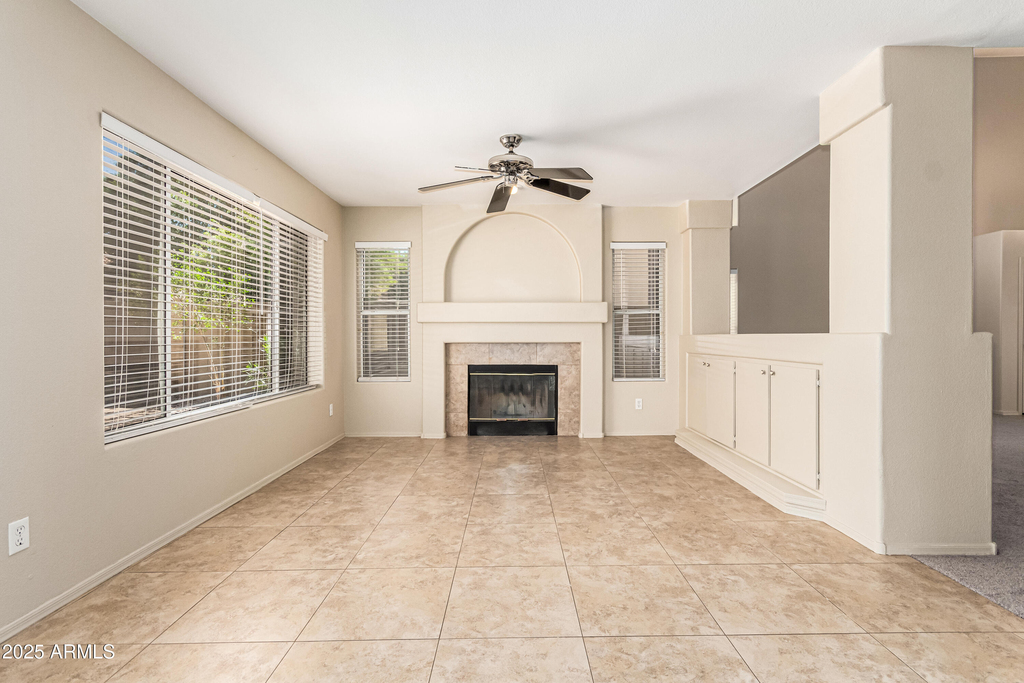 1334 E Helena Drive - Photo 4