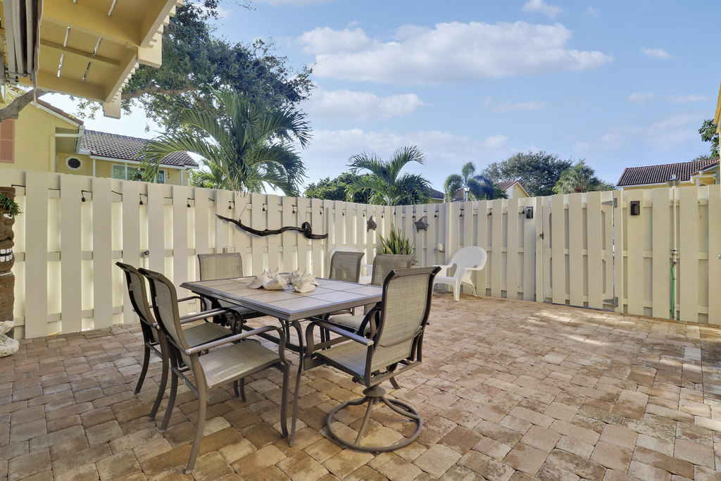 232 Seabreeze Circle - Photo 22