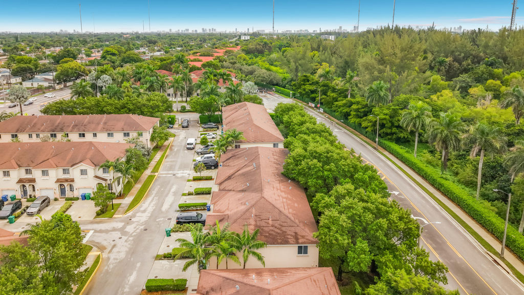 1366 Nw 214th Terrace - Photo 44
