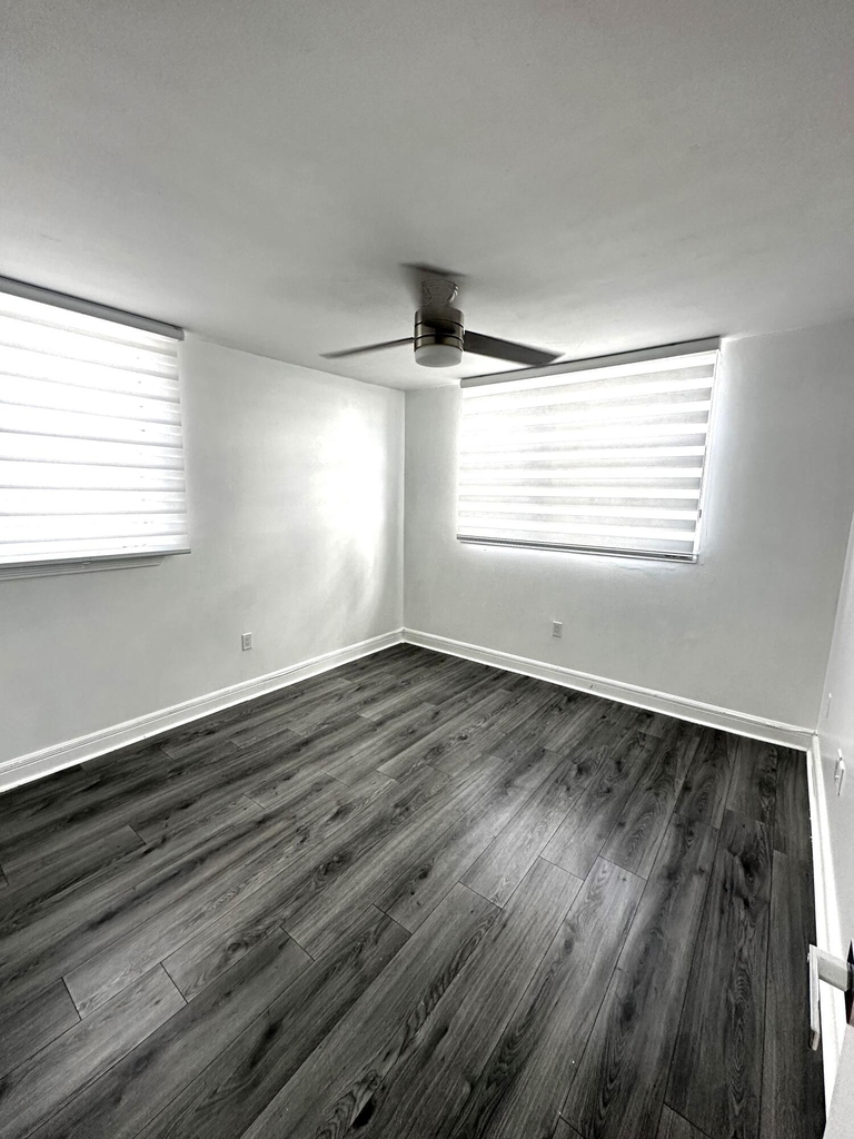 5050 Nw 7th Street - Photo 30