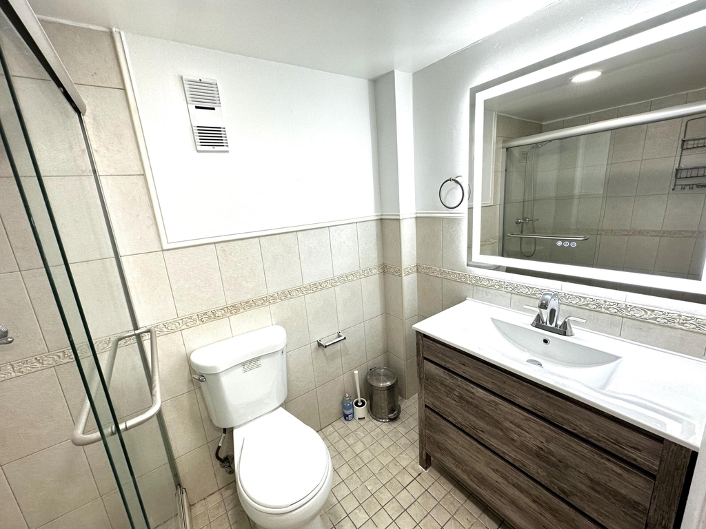 5050 Nw 7th Street - Photo 14