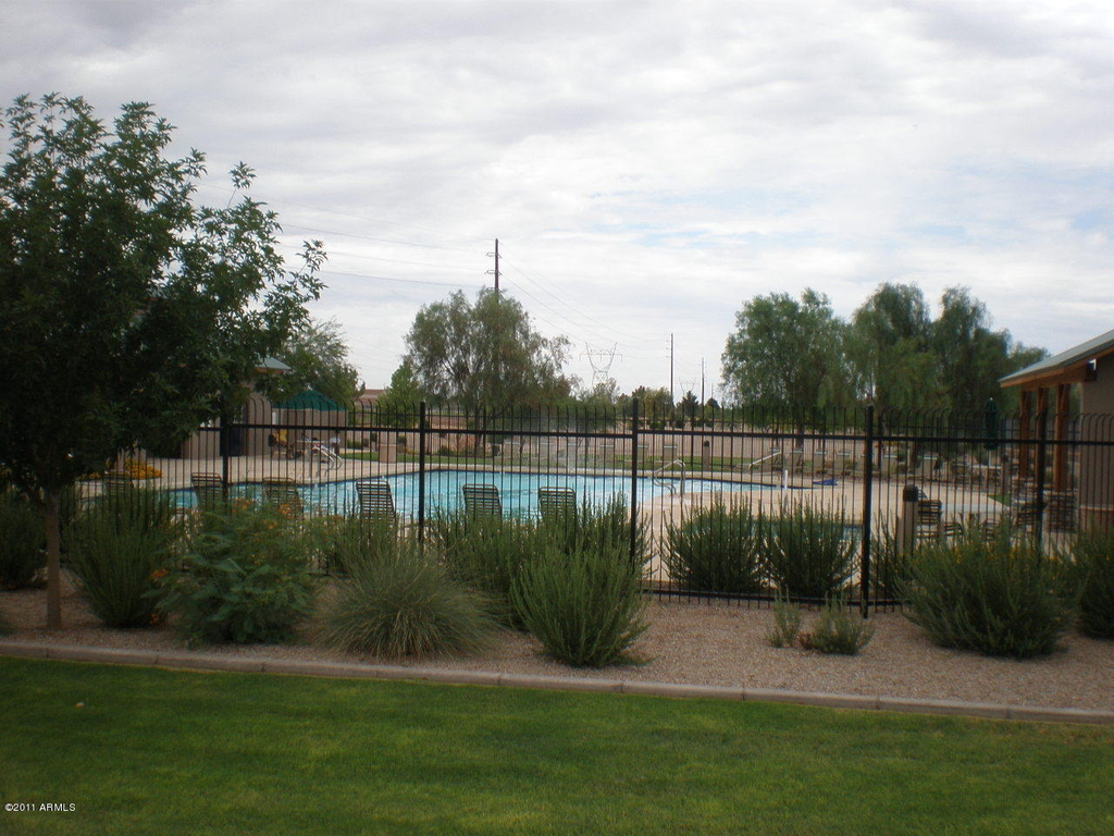 1193 E Omega Drive - Photo 2