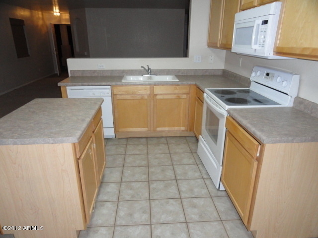 1193 E Omega Drive - Photo 6
