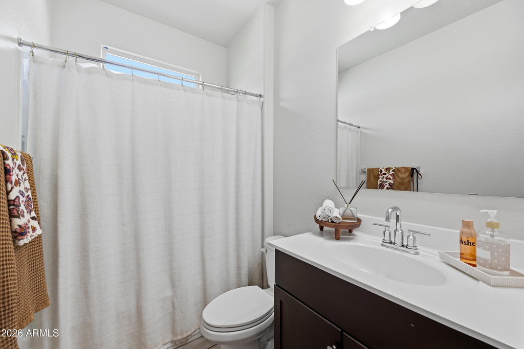 24364 W Jones Avenue - Photo 6