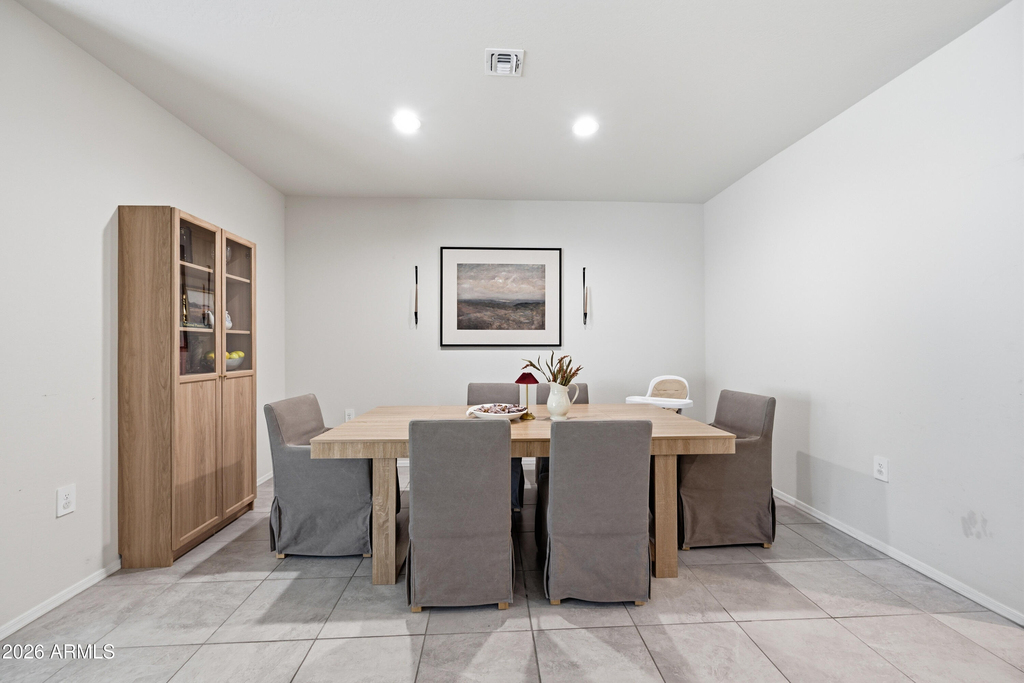 24364 W Jones Avenue - Photo 13