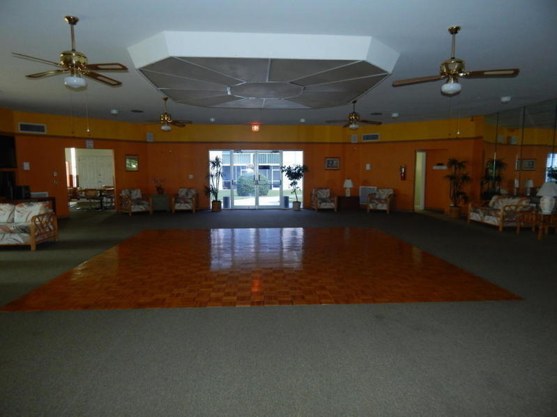 500 Village Green Circle W - Photo 10
