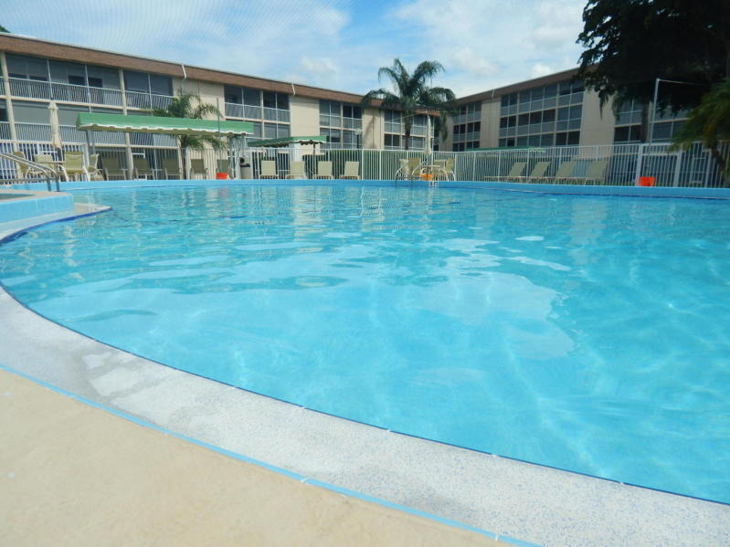 500 Village Green Circle W - Photo 21