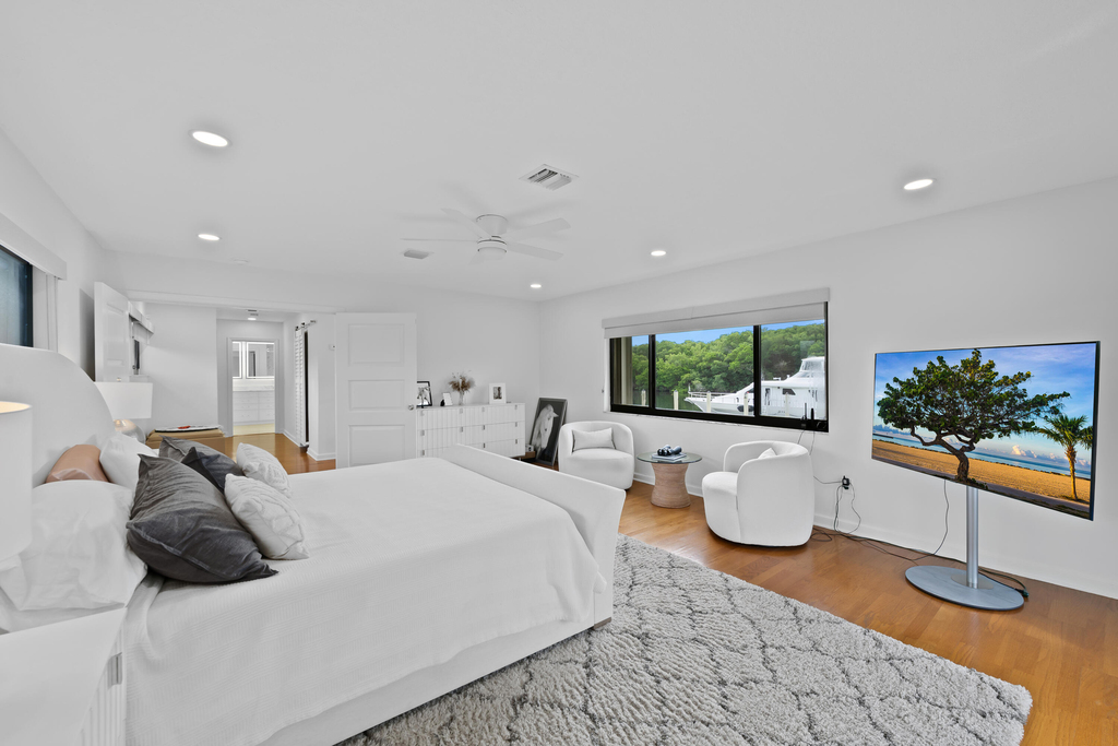 2461 Sw 27th Terrace - Photo 17