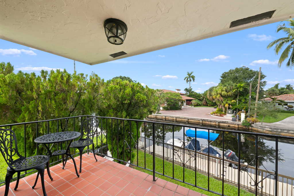 2461 Sw 27th Terrace - Photo 21