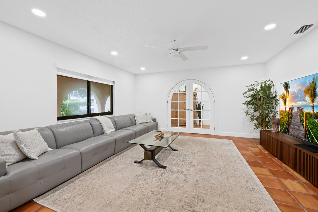 2461 Sw 27th Terrace - Photo 13